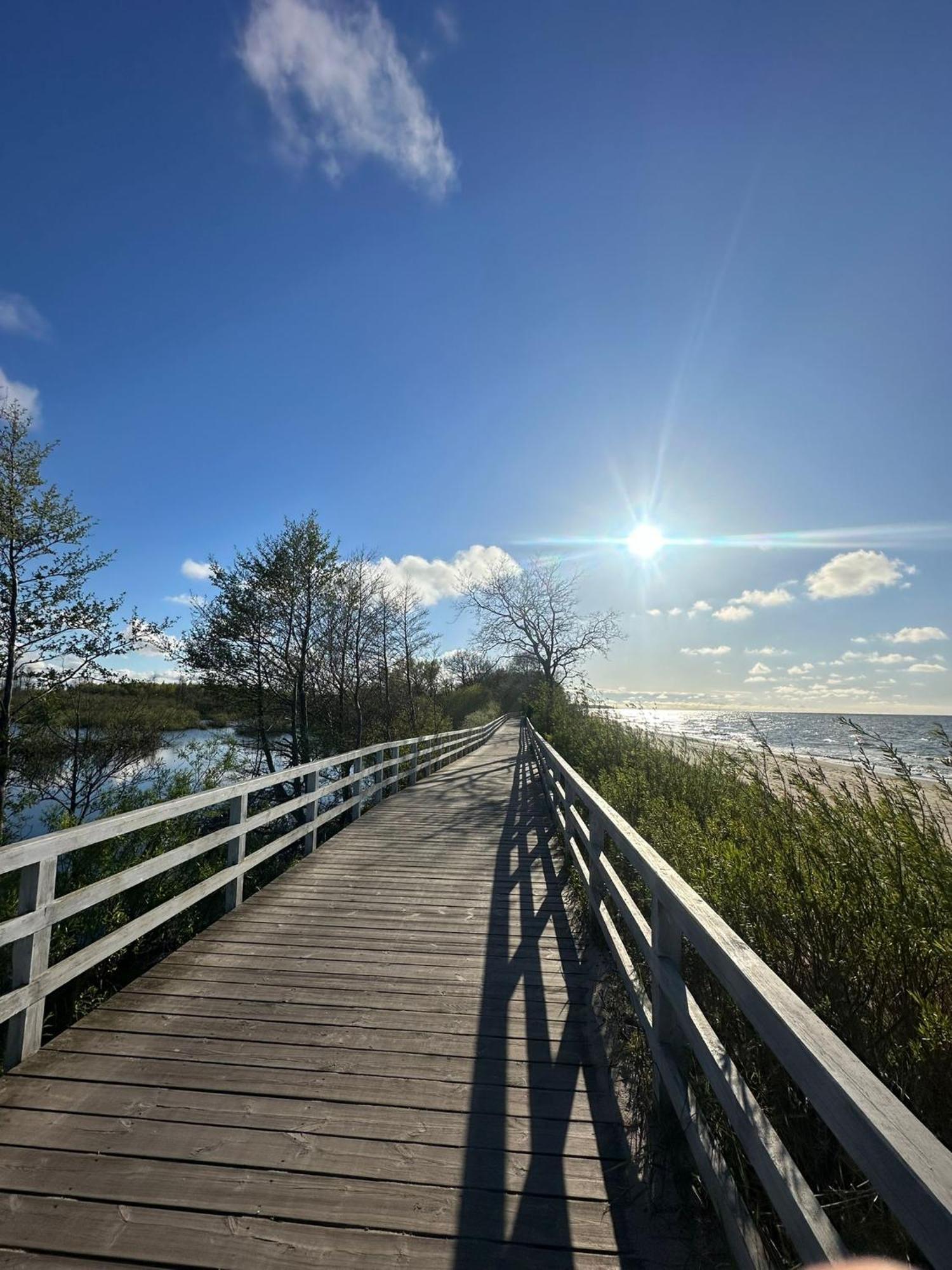 4summer White Blue Sauna & Fitness & Parking 100 Metrow Do Pieknej Szerokiej Piaszczystej Plazy, Wspanialy Widok Z Duzego Tarasu! 100 Meter Zu Einem Schoenen Breiten Sandstrand, Herrliche Aussicht Von Einer Grossen Terrasse! Apartament Kołobrzeg