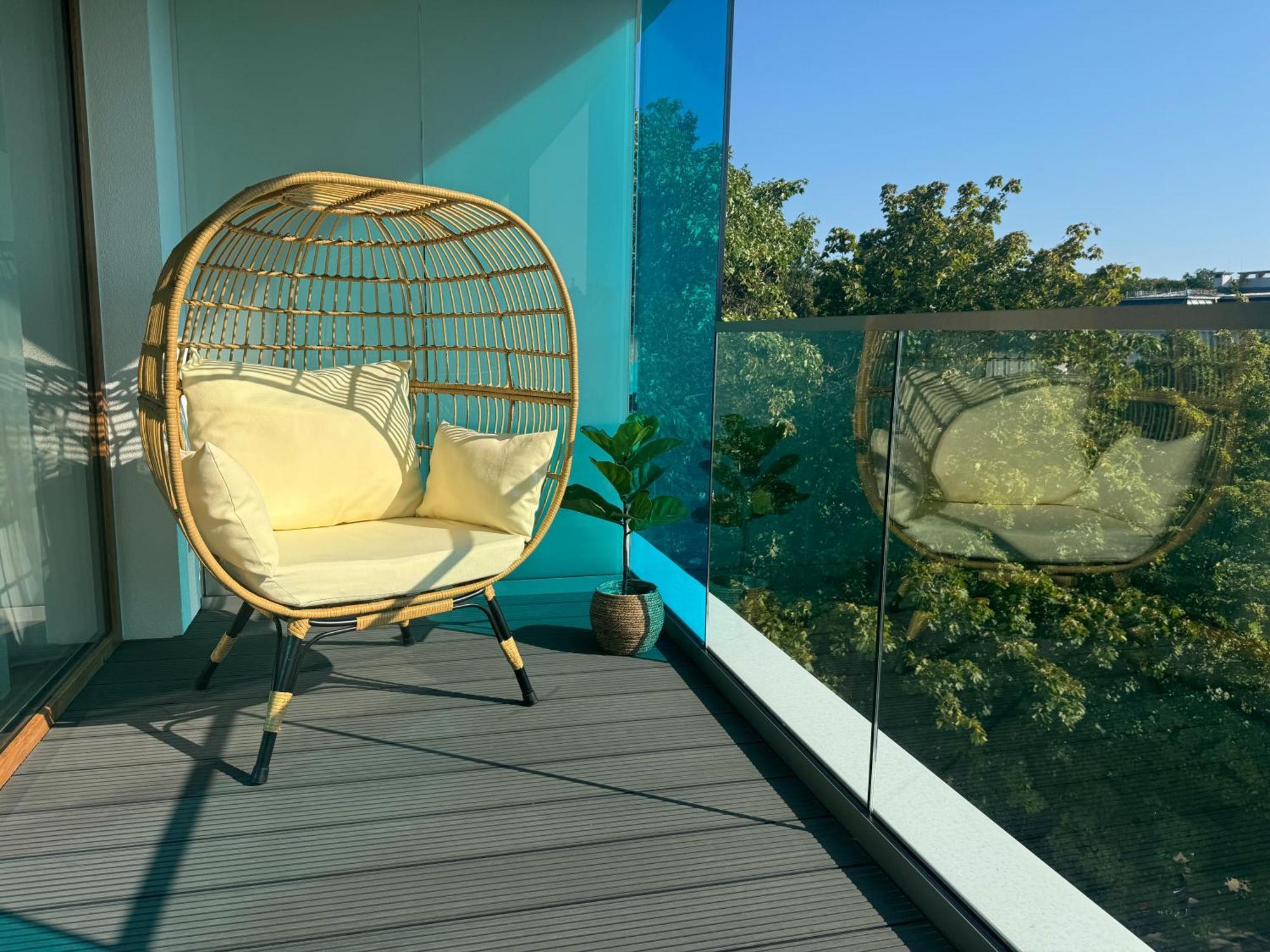 Apartament 4summer White Blue Sauna & Fitness & Parking 100 Metrow Do Pieknej Szerokiej Piaszczystej Plazy, Wspanialy Widok Z Duzego Tarasu! 100 Meter Zu Einem Schoenen Breiten Sandstrand, Herrliche Aussicht Von Einer Grossen Terrasse!